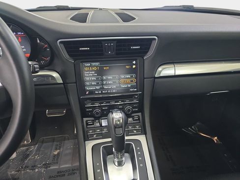 Used 2015 Porsche 911 Carrera image 23
