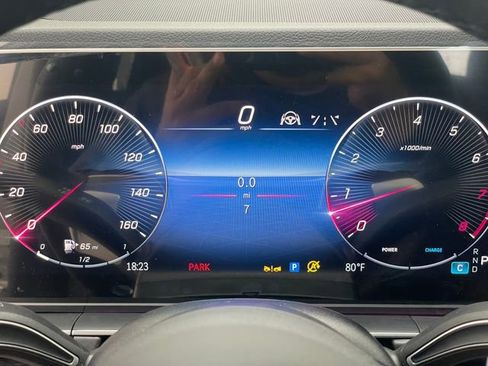 New 2026 Mercedes-Benz GLE 350 4MATIC image 2