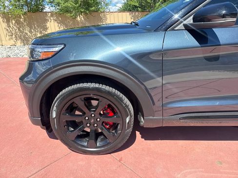 Used 2023 Ford Explorer ST w/ Equipment Group 401A AWD/4WD image 38