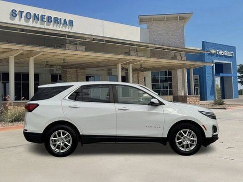 Used 2022 Chevrolet Equinox LT image 4