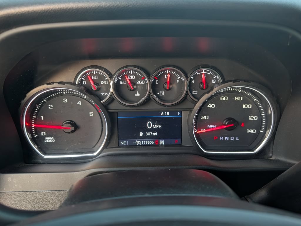 Used 2022 Chevrolet Silverado 2500 LT w/ Convenience Package AWD/4WD image 16