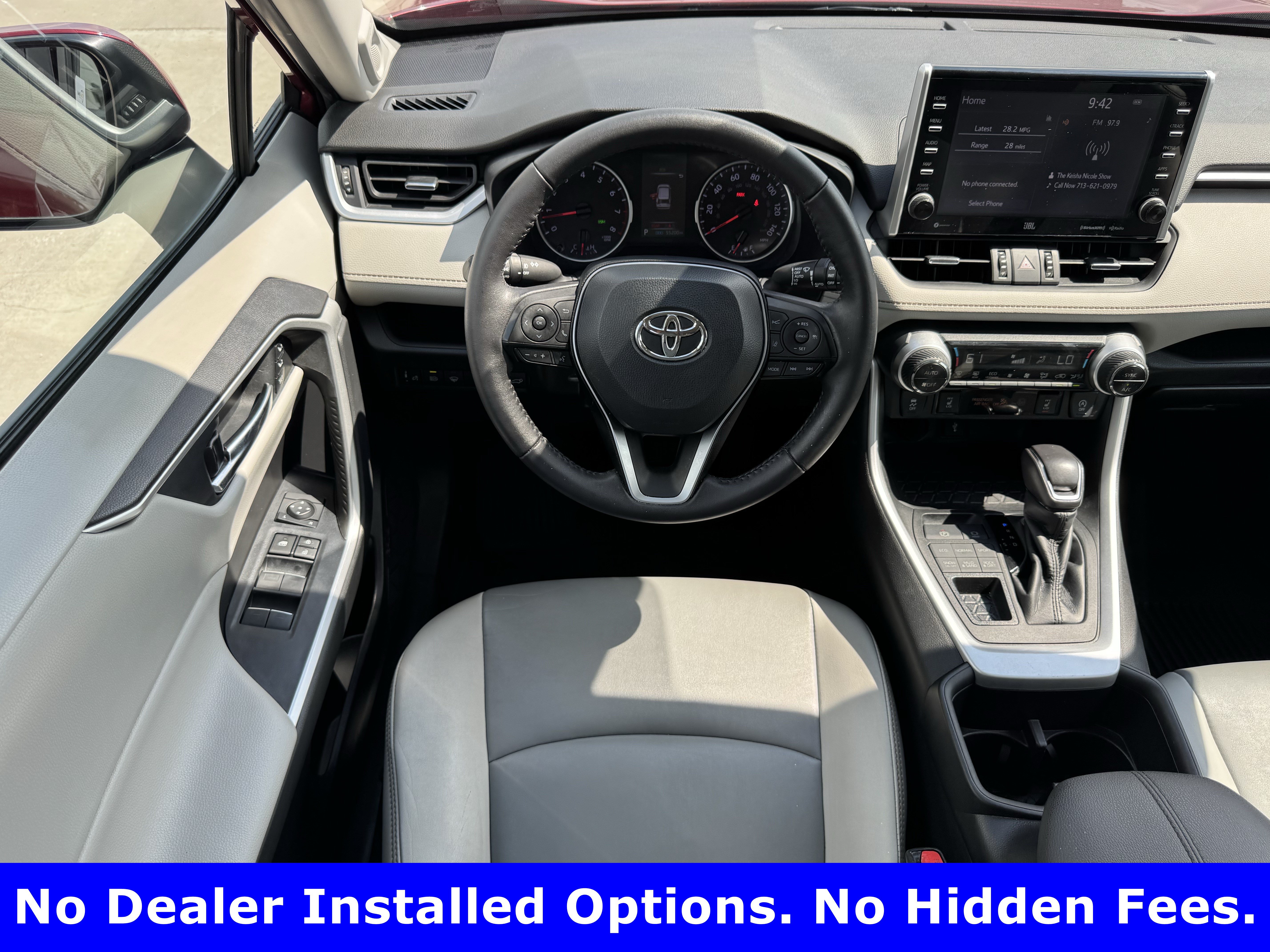 Used 2022 Toyota RAV4 XLE Premium AWD/4WD image 10