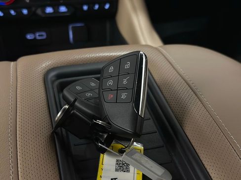 Certified 2021 Chevrolet Tahoe Premier w/ Premium Package image 52