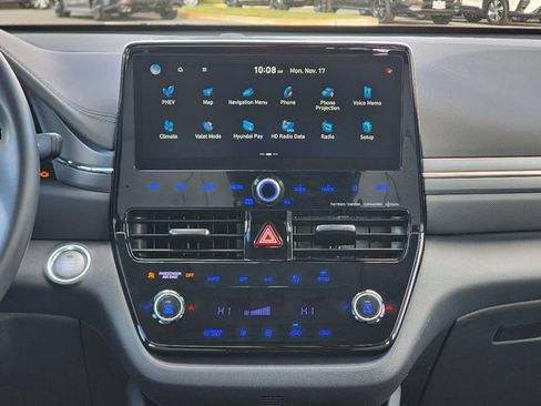 Used 2022 Hyundai Ioniq Limited image 3