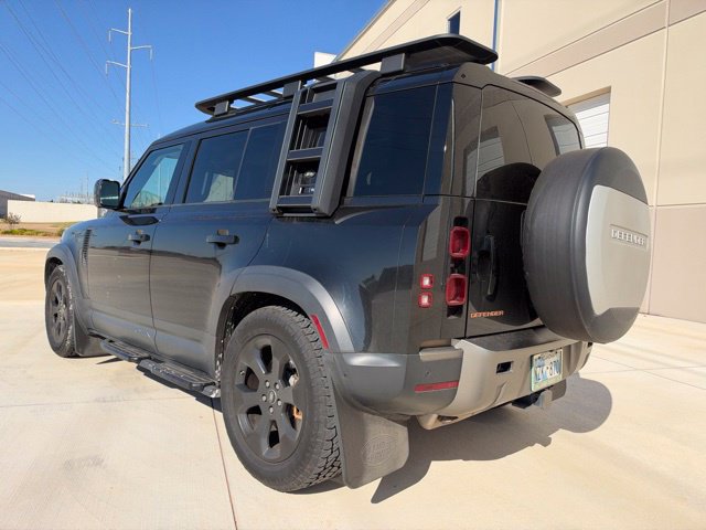 Used 2020 Land Rover Defender 110 HSE AWD/4WD image 8
