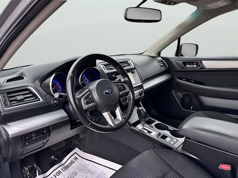 Used 2015 Subaru Outback 2.5i Premium image 11