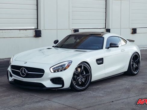 Used 2017 Mercedes-Benz AMG GT Coupe image 36