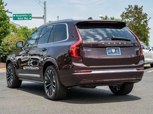 New 2026 Volvo XC90 T8 Plus w/ Protection Package Premier AWD/4WD image 5