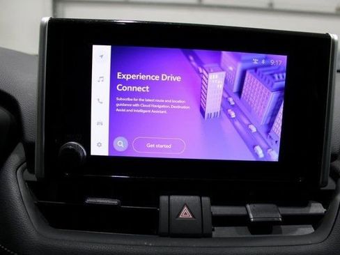 Used 2024 Toyota RAV4 LE image 8