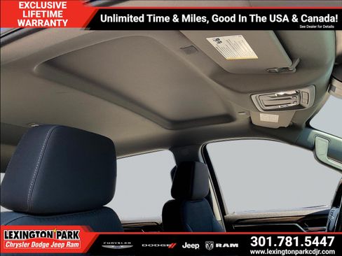 Used 2022 Chevrolet Silverado 1500 LT AWD/4WD image 27