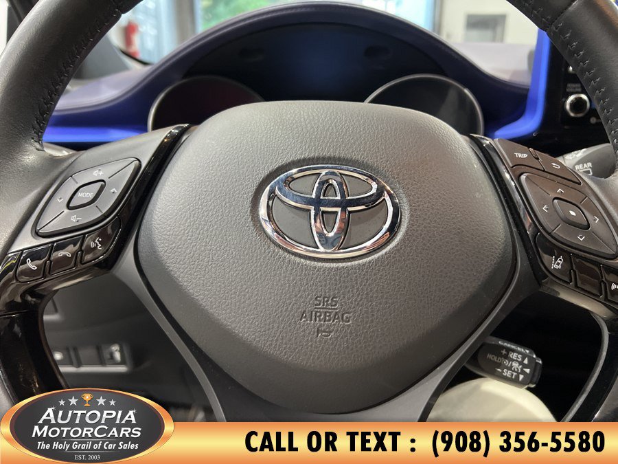 Used 2022 Toyota C-HR XLE FWD image 20