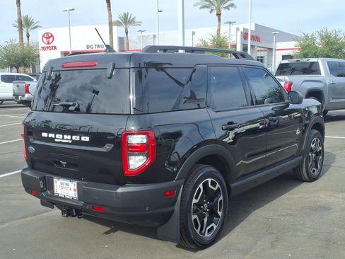 Used 2022 Ford Bronco Sport Outer Banks w/ Tech Package AWD/4WD image 4