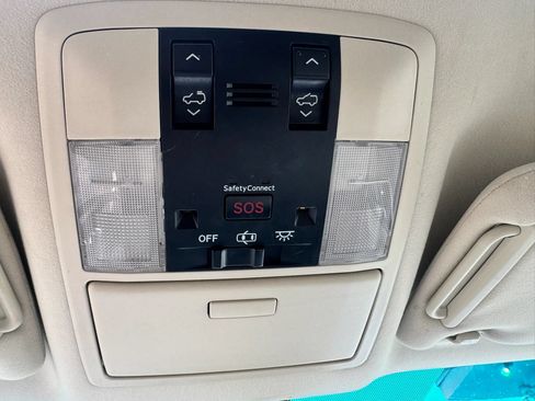 Used 2013 Lexus GX 460 w/ Comfort Plus Pkg AWD/4WD image 35