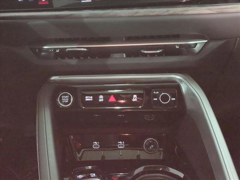 Certified 2025 Audi Q5 Premium Plus w/ Premium Plus image 15