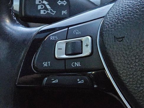 Used 2015 Volkswagen Jetta SE FWD image 20