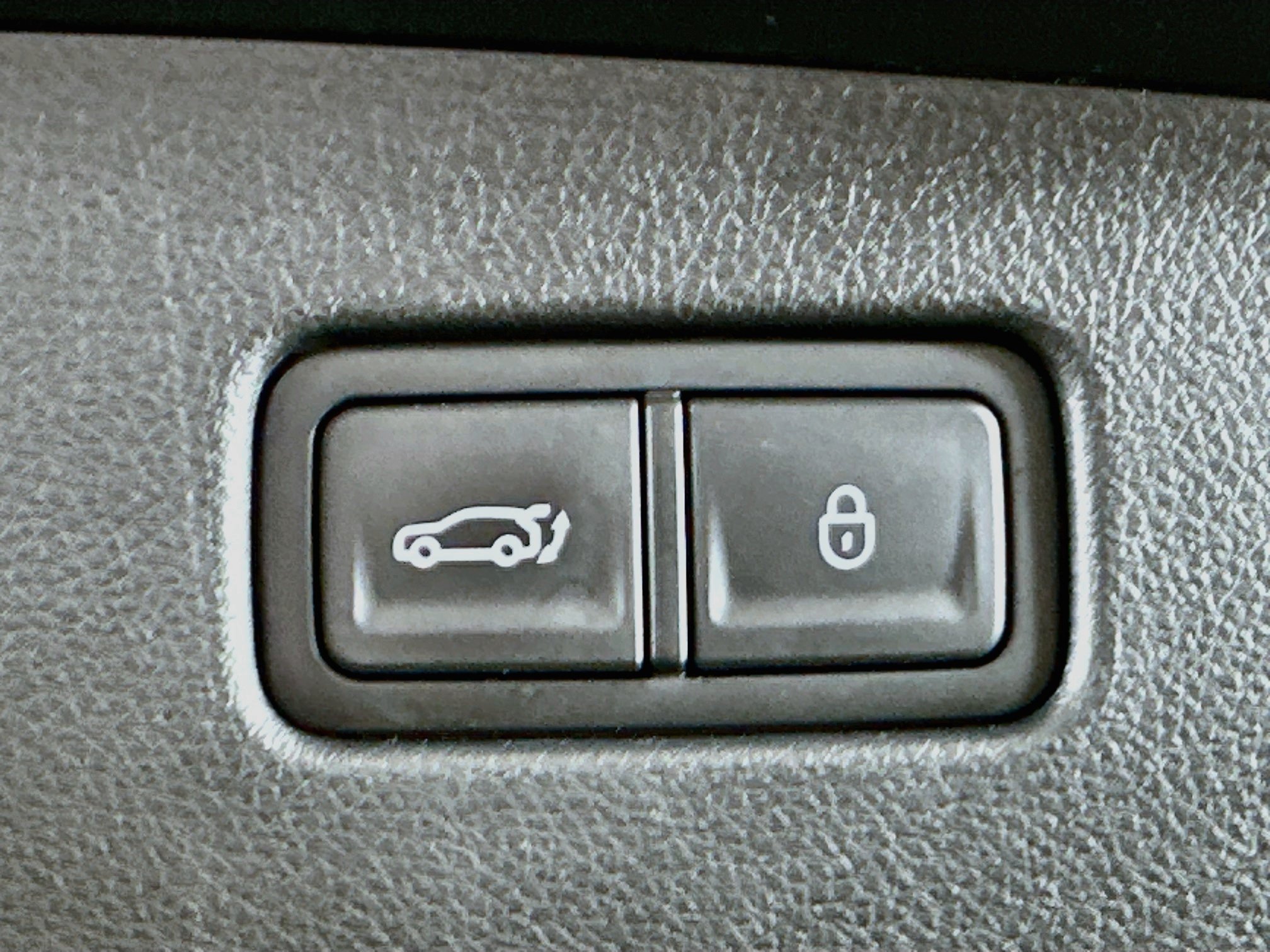 Used 2025 Genesis GV70 2.5T AWD/4WD image 29