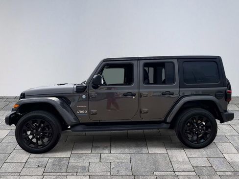 Used 2023 Jeep Wrangler Unlimited Sahara w/ Cold Weather Group image 4