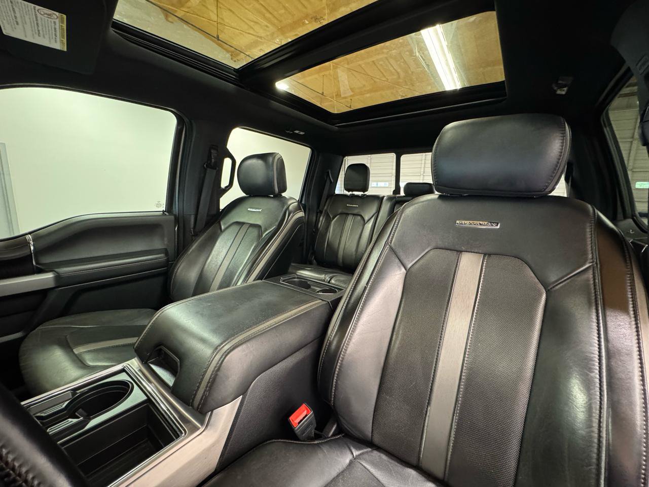 Used 2019 Ford F250 Platinum w/ Platinum Ultimate Package AWD/4WD image 15
