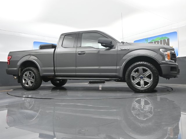Used 2018 Ford F150 XLT w/ Equipment Group 302A Luxury AWD/4WD image 19