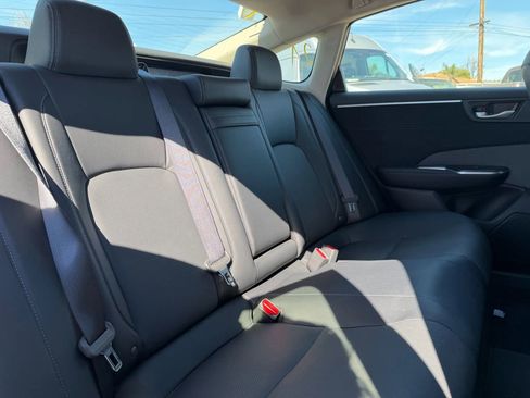 Used 2018 Honda Clarity Touring image 13