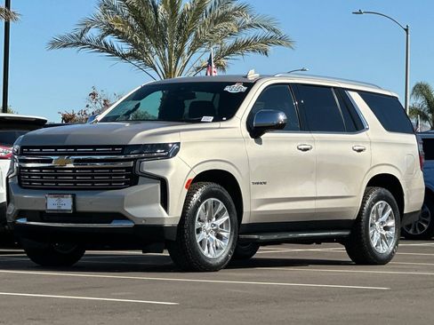 Used 2024 Chevrolet Tahoe Premier AWD/4WD image 8