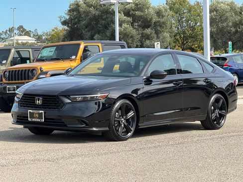 Used 2026 Honda Accord Sport image 8
