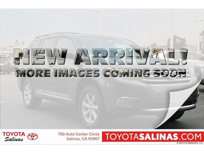 Used 2012 Toyota Highlander SE