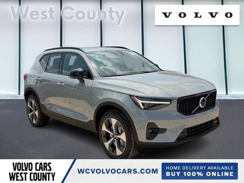 New 2026 Volvo XC40 B5 Plus w/ Protection Package Premier AWD/4WD image 1