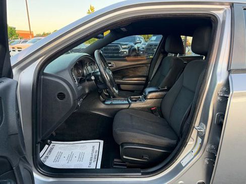 Used 2013 Dodge Charger SE w/ Connectivity Group RWD image 10