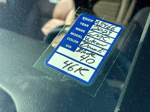 Used 2023 GMC Yukon Denali Ultimate image 29