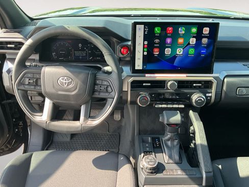 New 2026 Toyota Tacoma TRD Off-Road AWD/4WD image 13