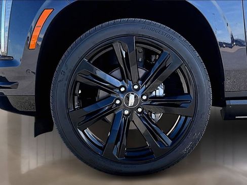 New 2026 Cadillac Escalade Platinum Sport w/ LPO, Floor Liner Package image 12