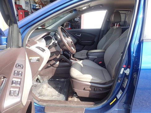 Used 2014 Hyundai Tucson SE AWD/4WD image 7