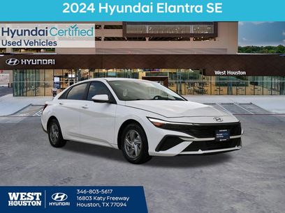 Certified 2024 Hyundai Elantra SE