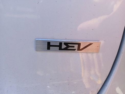 Used 2023 Kia Niro EX Touring FWD image 4