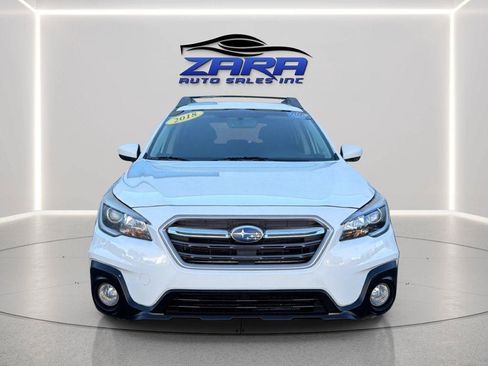 Used 2018 Subaru Outback 2.5i Premium AWD/4WD image 2