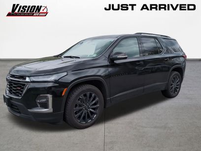 Used 2024 Chevrolet Traverse RS