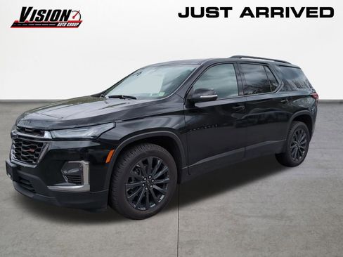 Used 2024 Chevrolet Traverse RS AWD/4WD image 1