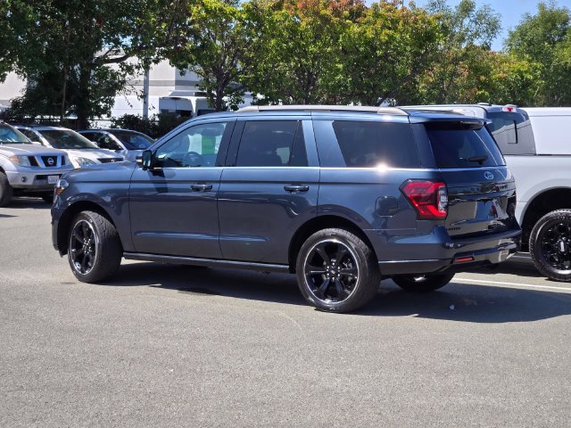 Certified 2023 Ford Expedition Limited AWD/4WD image 4