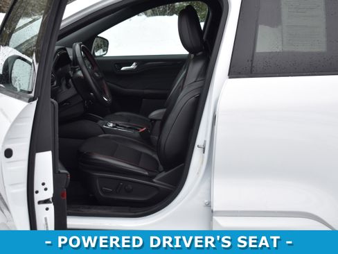 Used 2023 Ford Escape ST-Line image 4