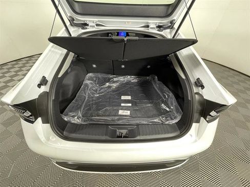 New 2026 Toyota Prius Plug-In Hybrid image 22