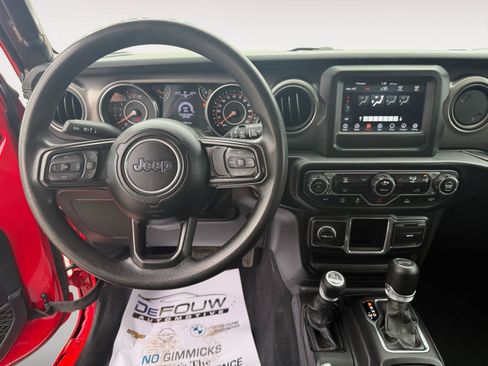 Used 2023 Jeep Wrangler Sport AWD/4WD image 13