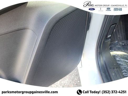 New 2024 Ford Ranger XLT w/ Equipment Group 301A High image 17