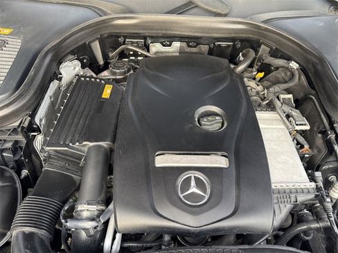 Used 2016 Mercedes-Benz GLC 300 image 30