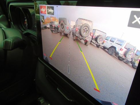 Certified 2024 Jeep Gladiator Rubicon image 27