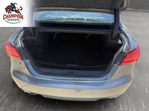 Used 2018 Nissan Maxima 3.5 SL FWD image 18