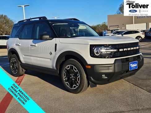 New 2025 Ford Bronco Sport Outer Banks image 1