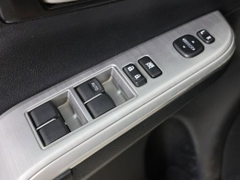 Used 2014 Toyota Camry SE w/ Moonroof Package image 21