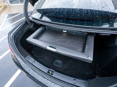 Used 2018 Mercedes-Benz E 300 image 45