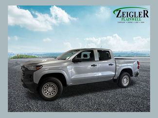 Used 2023 Chevrolet Colorado W/T video 1